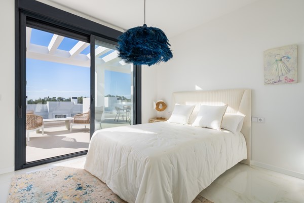 Medium property photo - Calle Josefina Samper 32, 29693 Estepona